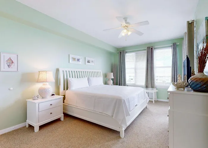 Waterfront With Bay Views Pool Hot Tub Boat Ramp & Private Balcony * Gulf Shores