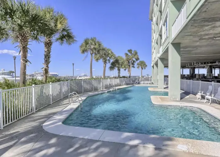 Waterfront With Bay Views Pool Hot Tub Boat Ramp & Private Balcony