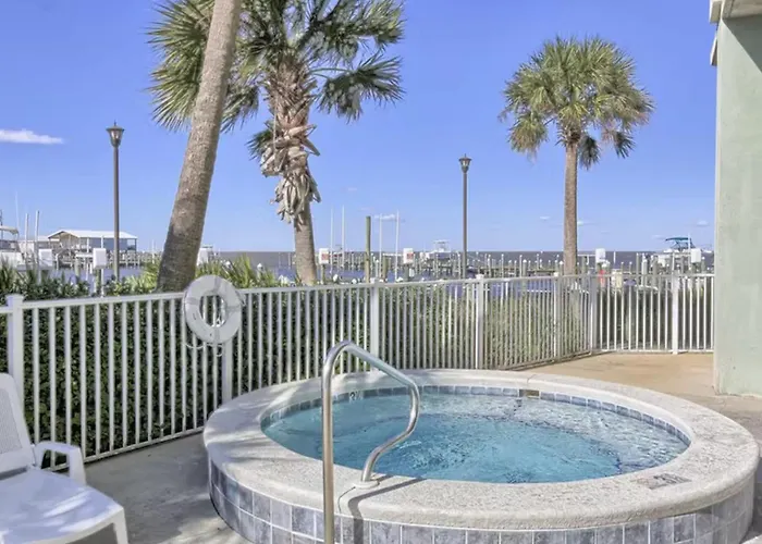 Waterfront With Bay Views Pool Hot Tub Boat Ramp & Private Balcony *