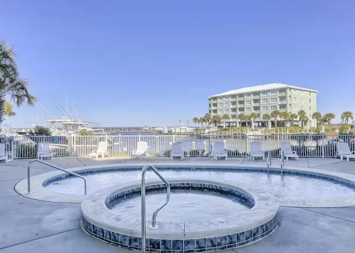 Waterfront With Bay Views Pool Hot Tub Boat Ramp & Private Balcony Holiday home Gulf Shores