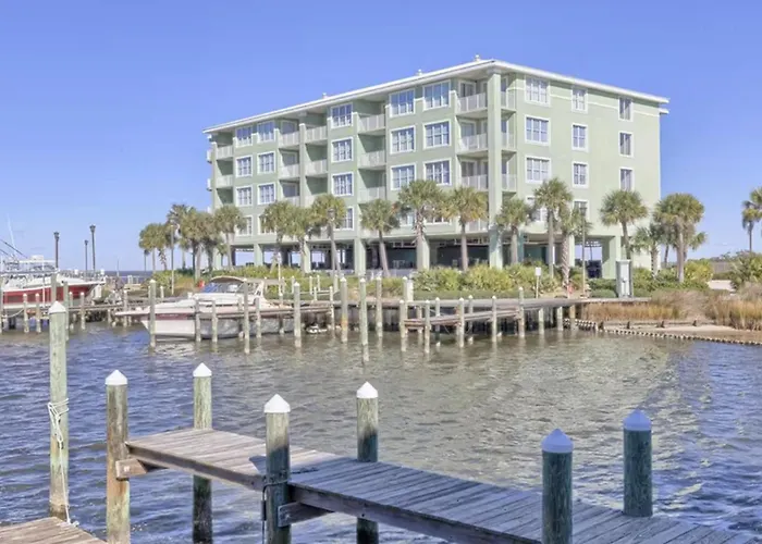Waterfront With Bay Views Pool Hot Tub Boat Ramp & Private Balcony Gulf Shores